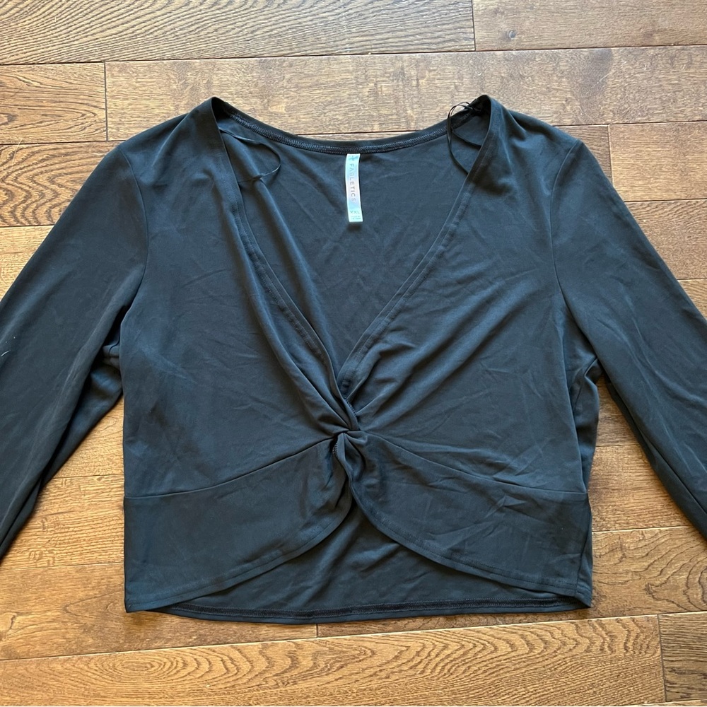 Fabletics Shirt - Picture 5 of 14